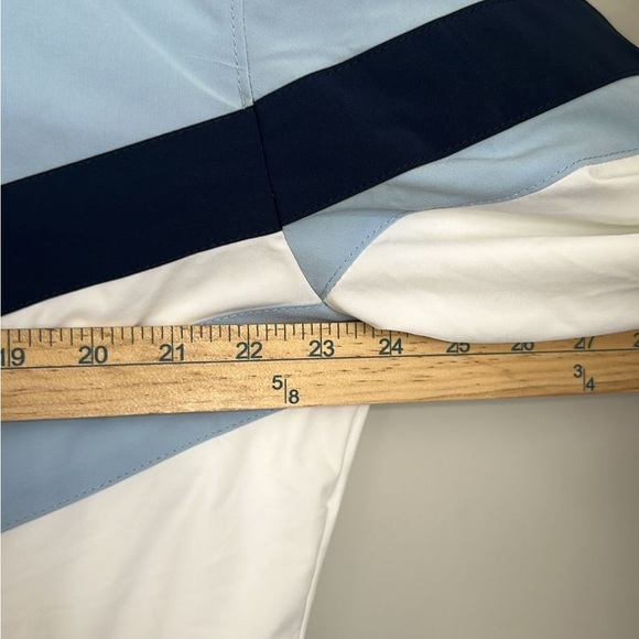 Hollister Men's Light Blue and White Windbreaker size M - Picture 4 of 6